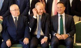 Ceann Comhairle采访：“我们的国家发生了什么？”