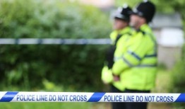 伦敦市场持刀伤人，一人死亡，两人受伤