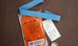 在宾夕法尼亚州，关于向吸毒者发放针头的斗争，用9个数字解释