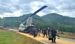 飓风“海伦”过后，阿拉巴马州的急救人员协助北卡罗来纳州的搜救工作