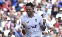 打破纪录的英格兰投球手即将迎来决赛