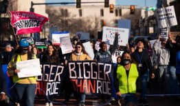 德克萨斯州最近就禁止使用公路运送寻求堕胎的人进行了辩论