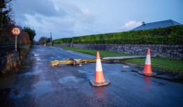 飓风“黛比”过后，约有1.2万户家庭和企业仍处于断电状态