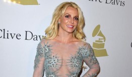 布兰妮·斯皮尔斯透露她堕胎是因为贾斯汀·汀布莱克“不想当爸爸”