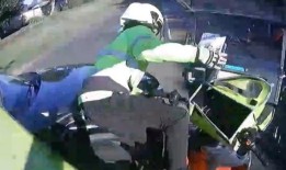 澳大利亚邮政司机被其他车辆撞到的事件今年增加了30%