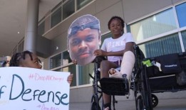 地方检察官撤销对在I-25州际公路上杀害兄弟的男子的剩余指控