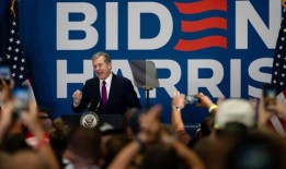 罗伊·库珀退出卡玛拉·哈里斯副总裁抽奖