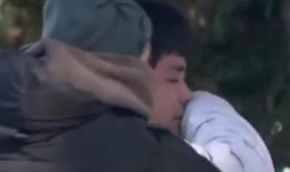 为失踪渔民的家人和儿子发出令人心碎的请求