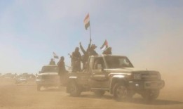 胡塞武装在红海向美国驱逐舰发射反舰巡航导弹