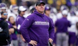 西北大学欺侮丑闻诉讼称教练纵容性行为不端和种族主义