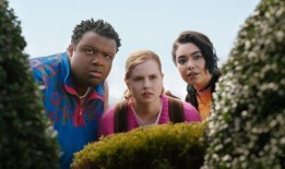 音乐剧《贱女孩》中哪些歌曲被剪掉了？