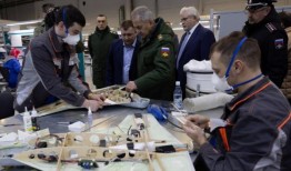 国防部长：俄罗斯在乌克兰战争期间增加无人机产量