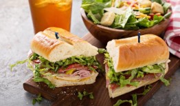 麦卡利斯特熟食加盟商平均净销售额接近200万美元｜企业家