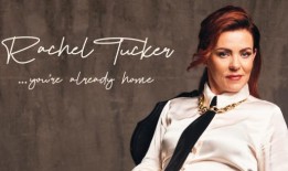 日落大道的瑞秋·塔克将于11月3日发行新专辑，收录《女服务员》、《桥梁》等歌曲