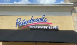 彼得布鲁克巧克力店在卡哈巴高地开业