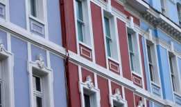 英国房价将在2024年再次下跌，但预计不会崩盘