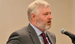 阿拉巴马州立法取消“帮派”，支持“犯罪企业”