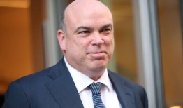 迈克·林奇：游艇沉没后，科技界向“天才”和“巨人”致敬