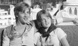 唐·约翰逊在娶梅兰妮·格里菲斯的前一晚和另一个女人在一起