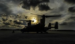 美国空军公布了在日本附近鱼鹰坠毁事故中遇难的7名飞行员的姓名