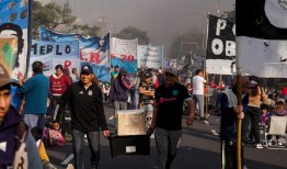 piqueteros挑战Milei政府，并聚集在国会提供明天动员的细节