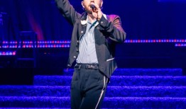 图片：走进本·普拉特的宫殿剧院音乐会驻地