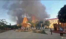 俄罗斯达吉斯坦枪手在“恐怖”袭击中杀害警察和牧师